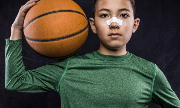 Canadian Ophthalmological Society reminds athletes the importance of protective eyewear this Sports Eye Safety Month