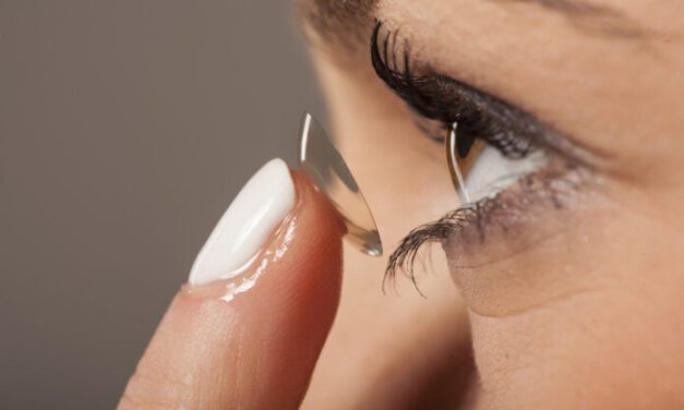 6 Reasons Why My Contacts Burn