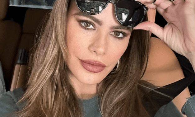 Sofia Vergara Looks Just Purrfect In Chic Cat-eye Sunglasses In New Instagram Selfies