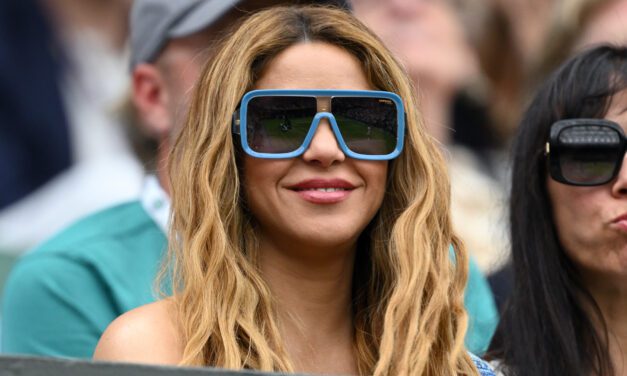 Safilo Celebrity Sighting – Shakira at Wimbledon in Carrera Sunglasses!