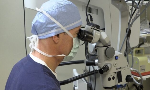 Cataract specialist bringing new vision correction technology to Southern Interior