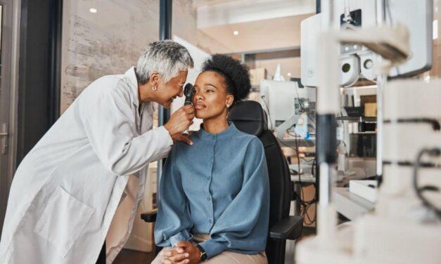 Free eye exams a great back to school idea for students