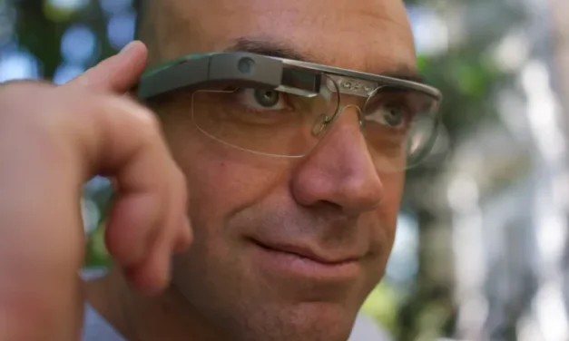 Beyond the Hype: The Spectacular, Stumbling Evolution of Digital Eyewear