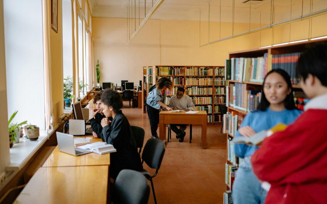 Transitions® Canada Champions Student Innovation with 2025 Vision Scholarship Launch