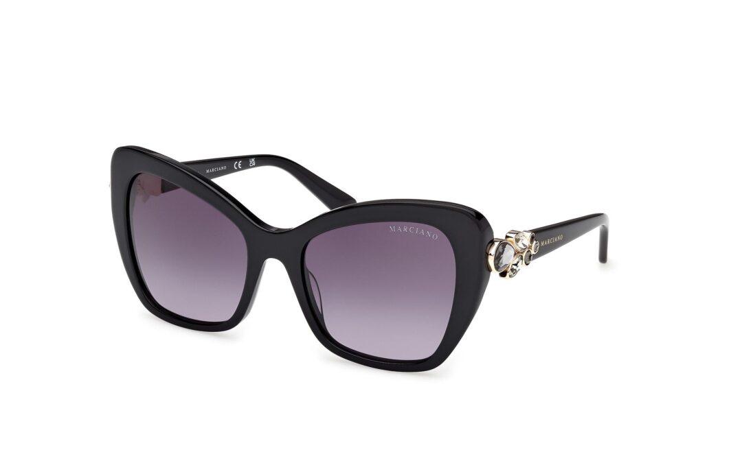 Marciano Eyewear collection sublimates beauty by combining two elements expressing strength, brilliance and absolute elegance