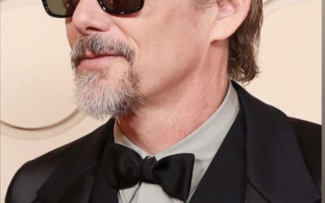 ETHAN HAWKE wearing ANDY WOLF at the Oscars