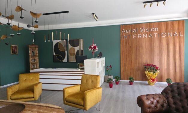 LINDA FARROW APPOINTS AVI (Aerial Vision International) IN THE U.S. FOR DISTRIBUTION OF JACQUEMUS EYEWEAR