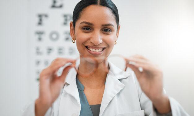Guided. NOT Guessed. The rise of doctor-guided eyewear is redefining the optical experience, blending clinical insight with confident, personalized style.