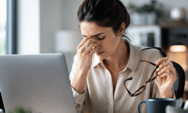 Digital Eye Strain Is the New Office Hazard: How to Protect Your Eyes During Long Screen Days