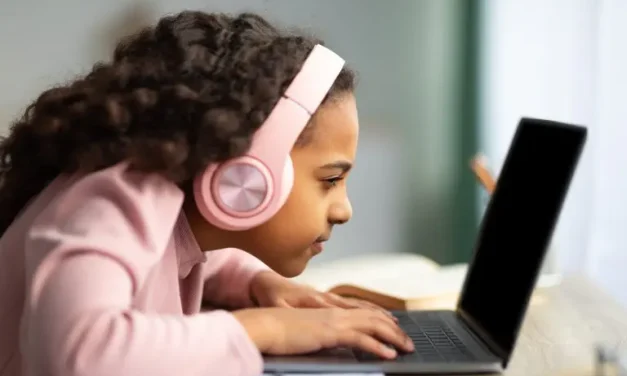 9 facts about why kids are losing their eyesight faster