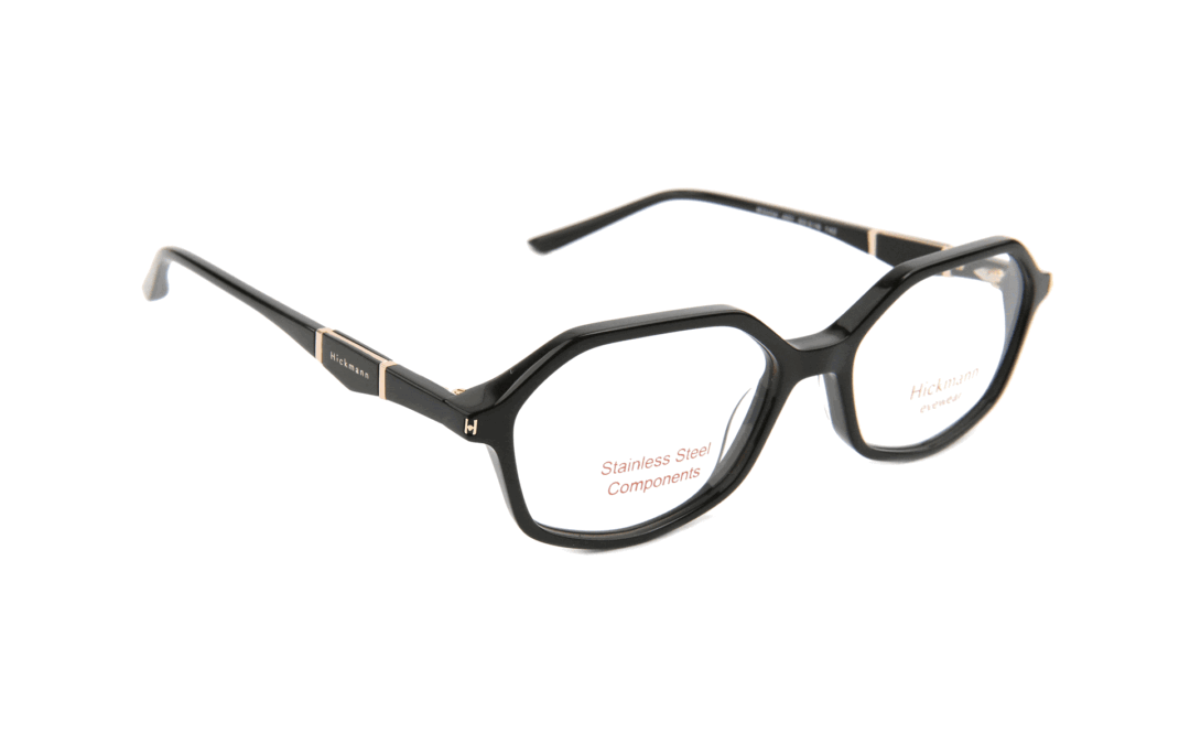 WHERE MODERN GEOMETRY MEETS EFFORTLESS ELEGANCE