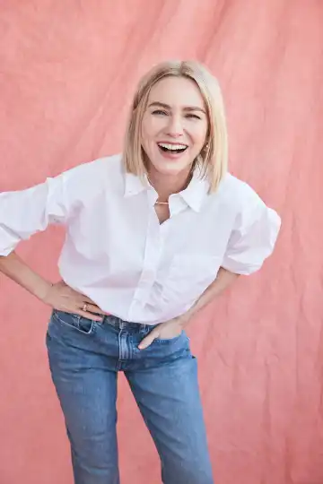 New Global Survey by Johnson & Johnson Finds Most Women Don’t Connect Eye Health Changes with Menopause